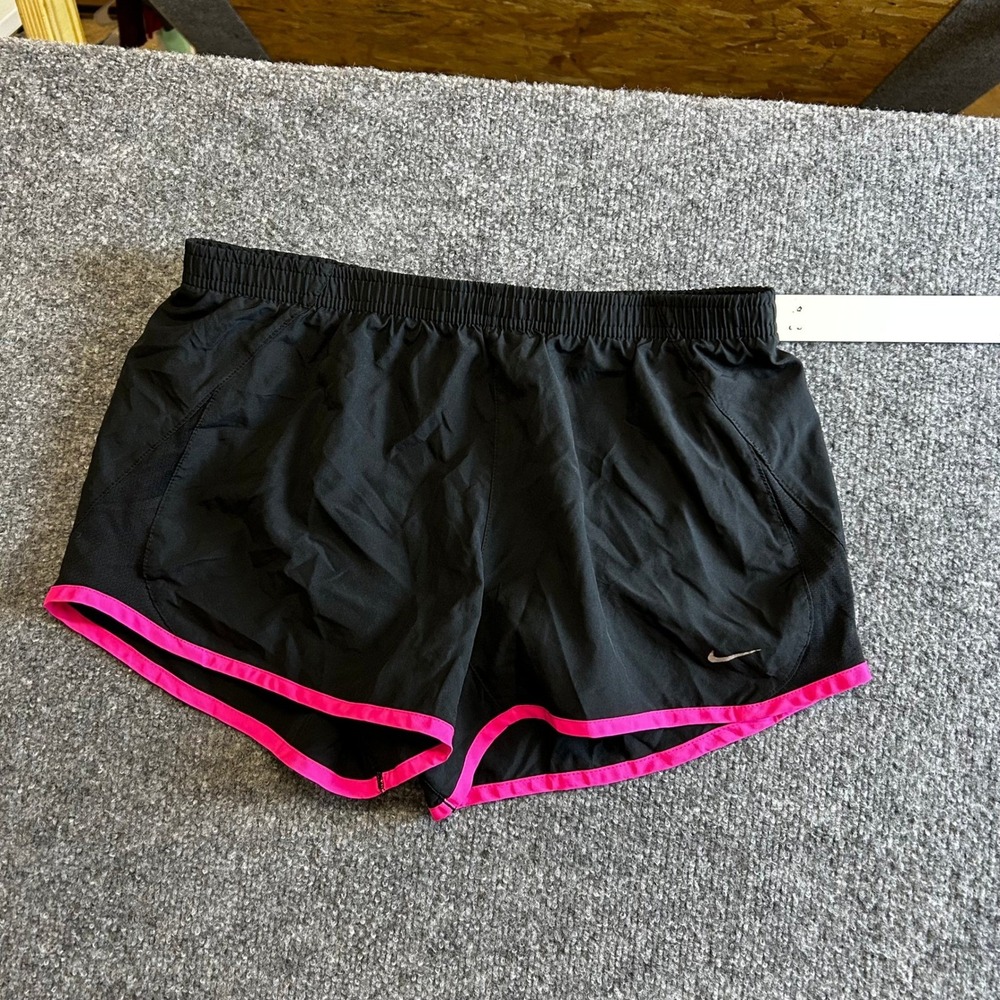 Nike Shorts Womens Size M Black Pink Trim Athletic Running Performance Training